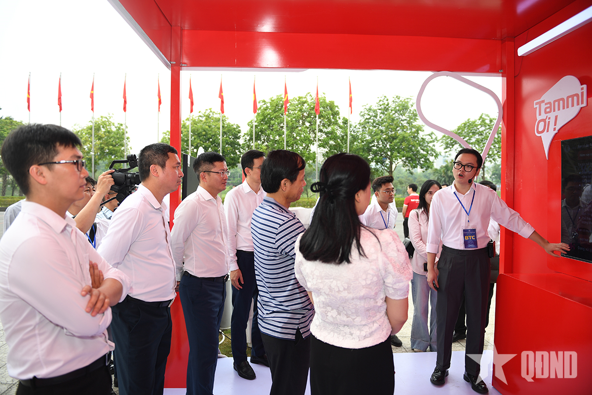 Viettel giới thiệu mô hình chuyển đổi số địa phương toàn diện đầu tiên được triển khai tại Hà Nội